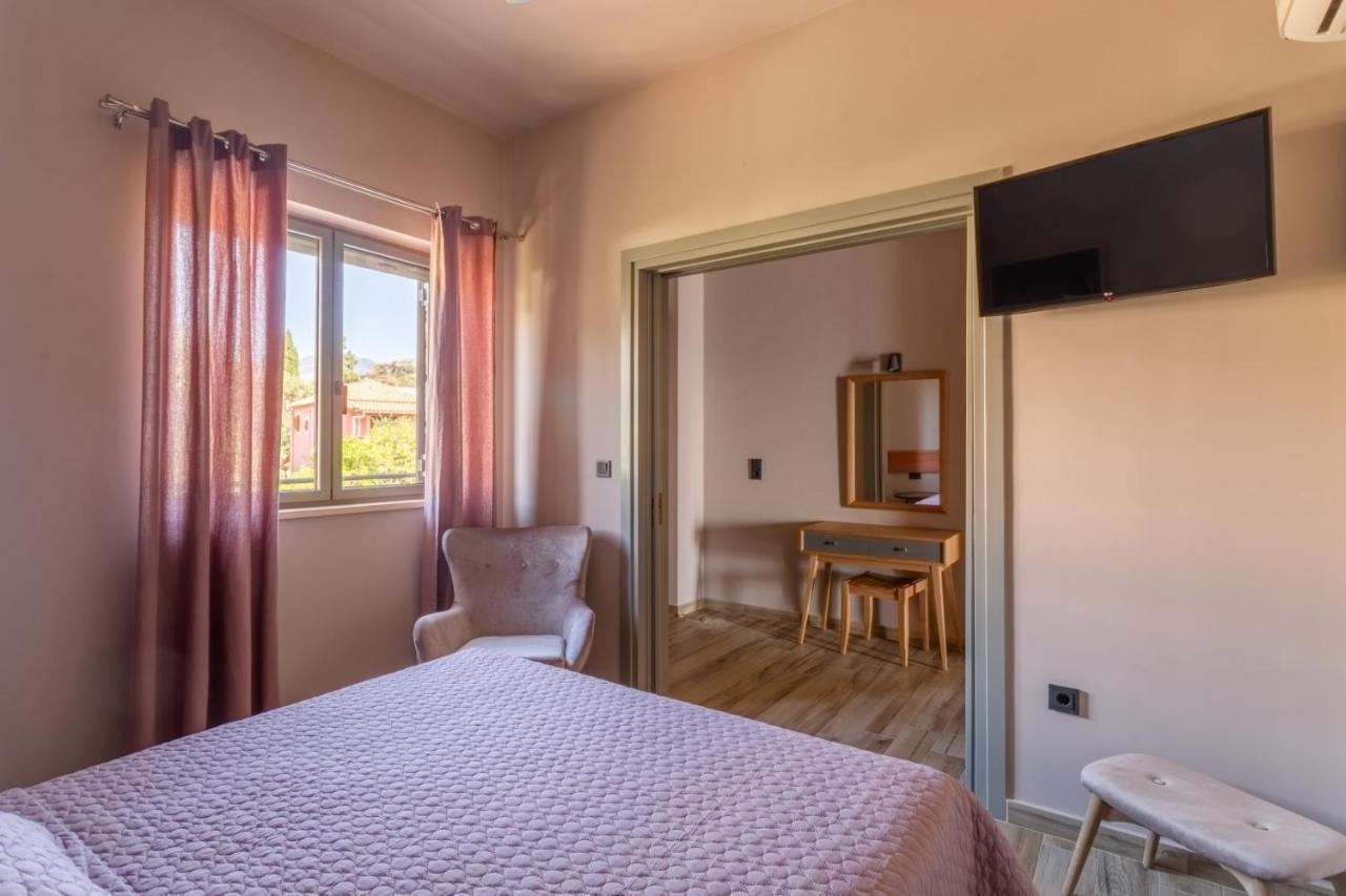Sophia'S Beach House Λεύκτρο Εξωτερικό φωτογραφία